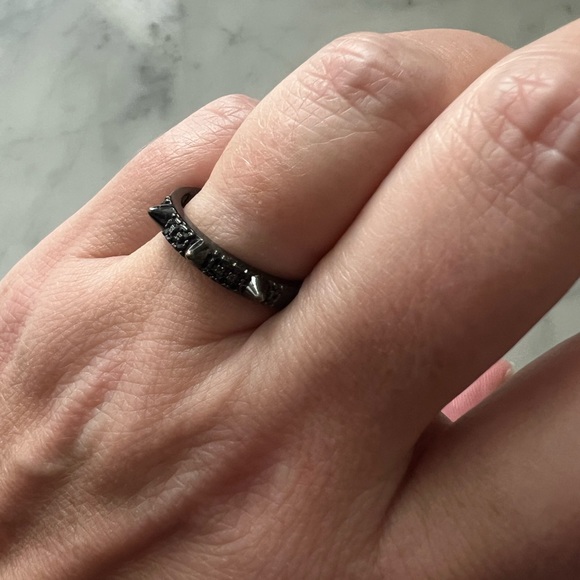 Two Kendra Scott Rings - Picture 4 of 4